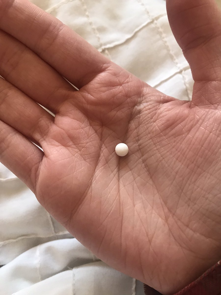 _tornaydo_'s tweet photo. Here’s the medication I had to take before I was sexually assaulted and after I was sexually assaulted.
SA doesn’t just leave you with trauma, it can leave you with physical health issues too.
Never question a victim or their struggles
#MeToo #NotAllMe #EndViolenceAgainstWomen https://t.co/nNLwaDYJdz