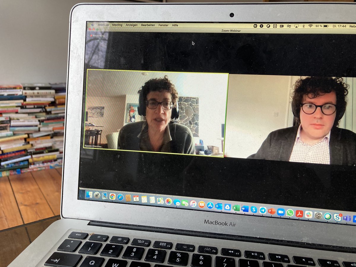 Rewinkels's tweet image. Afternoon #Scicomm treat: Listening to @NaomiOreskes speak about Trust in Science, why it’s important and how to gain it at the #PERITIALectures by @PERITIAnews.