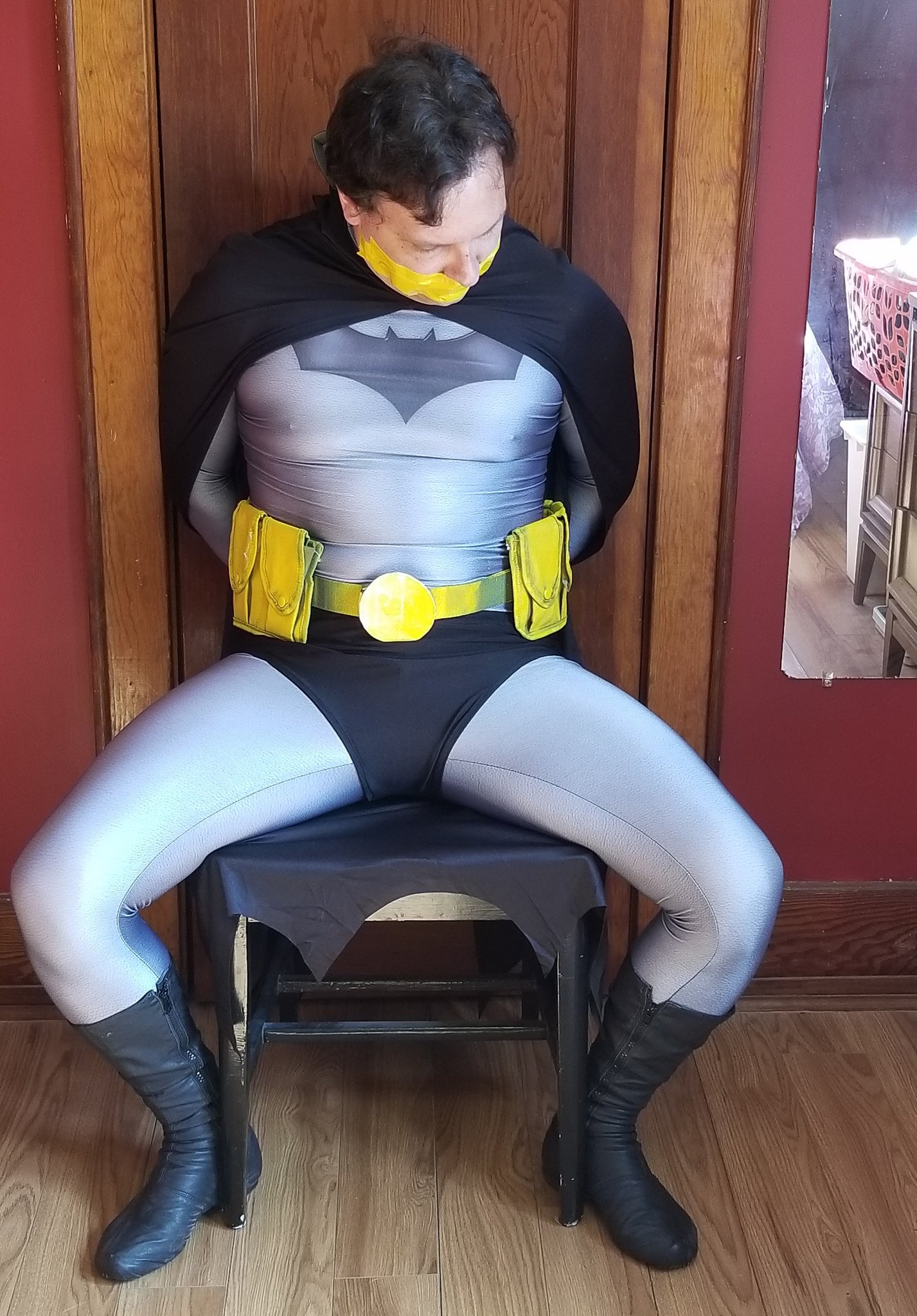 Batman Tied Up - Grown-Up Boy Wonder (@grownupboy1der) / Twitter