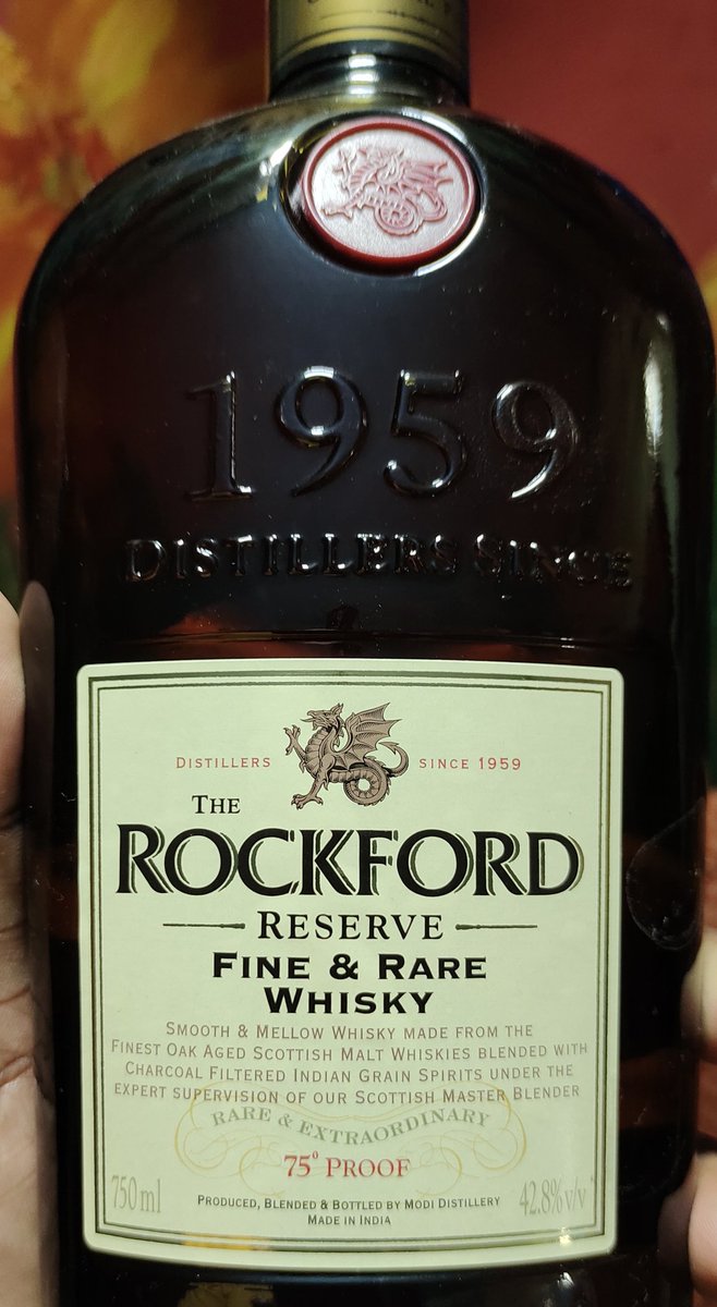 yesudasantony's tweet photo. #Rockford #Whisky from #UmeshModiGroup a peremptory classic.
Soothing on your palette
Enchanting around your nose
Engulfing brain for unadulterated thoughts.
Oak and Charcoal takes you to a different realm.
Loved it.
#winelovers #MalfunctionsOfMyBrain https://t.co/RJX0AXGg8q