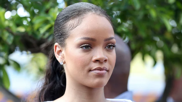 Rihanna marches at New York City protest against anti-Asian hate hill.cm/S4D0x9i