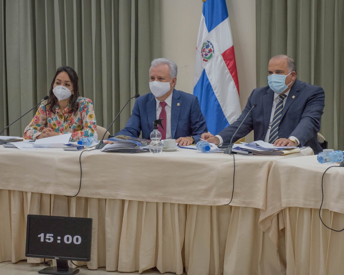 bloquesenadoprm's tweet photo. #AHORA se está llevando a cabo la Comisión Especial para la elección de los miembros de la Cámara de Cuentas.

Hoy concluiremos las entrevistas a los quince postulantes a presidir la Cámara de Cuentas para el período 2021-2024.
-
@Farideraful @ATaverasGuzman @leninvaldezl https://t.co/fUAU7fZ5fn