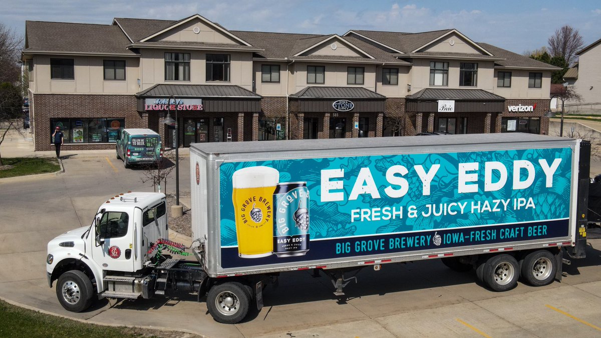 BigGroveBrewery's tweet image. so fresh and hazy it got its own truck 🍻