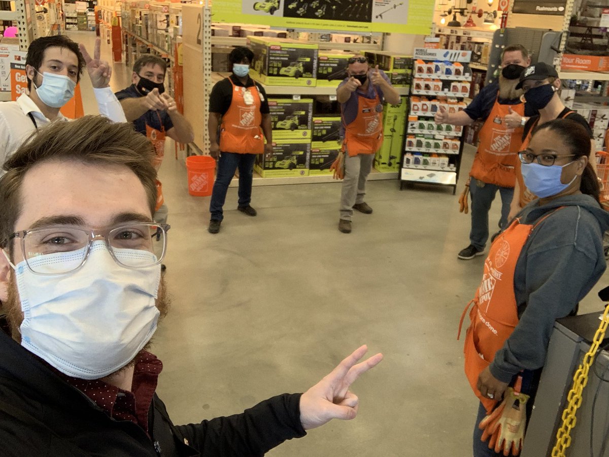 Great walk with <a href="/DanMallonhd/">Dan Mallon</a> in store 3655 today to make lead generation as #EasyAs123! Thank you for having us! <a href="/JMHagner/">Jarad Hagner</a> <a href="/JimSimmonsHD/">Jim Simmons</a> <a href="/gloria_terri/">Terri Gloria</a>