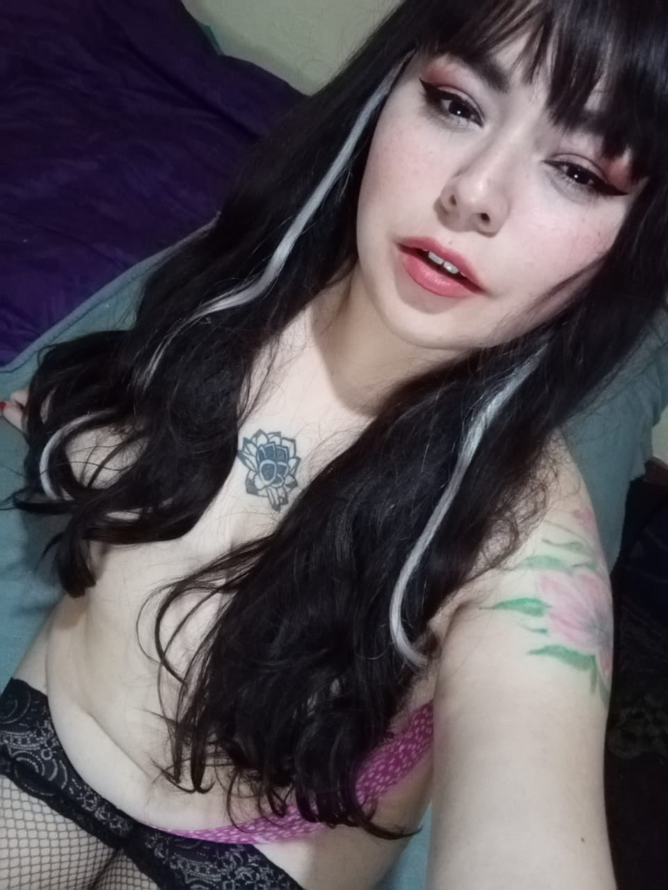 2 pic. Ven y sigueme 💋 ⚜️ @naa_mmah ⚜️ Onlyfans: https://t.co/xNo74hlUbz Blog: https://t.co/UtCHpshD2g https://t.co/zmtp2gzDHb