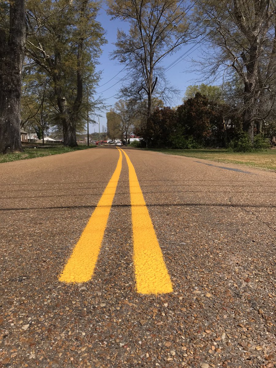 johnson_scottb's tweet photo. The City of Hamilton is striping streets and avenues. https://t.co/GbB92QTXRP