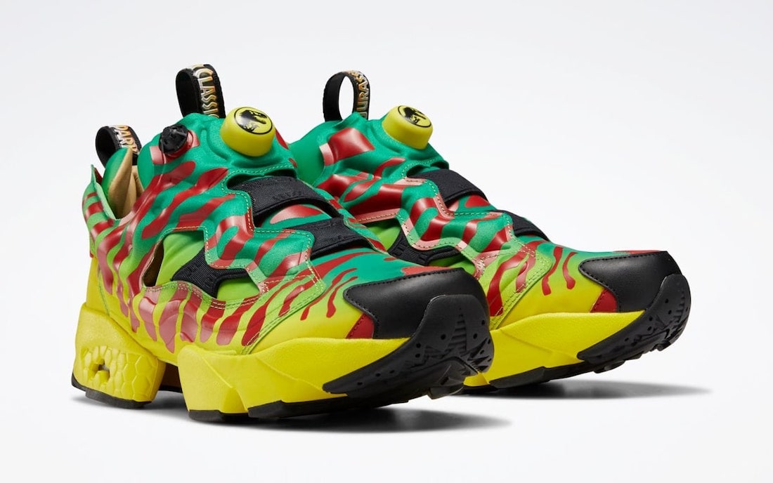 nicekicks's tweet photo. Reebok and Jurassic Park link up to create an awesome InstaPump Fury based on the iconic Ford Explorers. 🎢🦖 https://t.co/4lBFezWqZ6