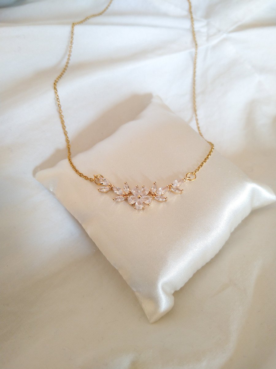 Excited to share the latest addition to my #etsy shop: Girly Girl - diamond flower necklace on a gold chain, timeless, chic, statement necklace etsy.me/3cUjLpl #gold #women #brass #girly #womansjewelry #bridalgifts #bridalpartygifts #summerfashion #springfashio