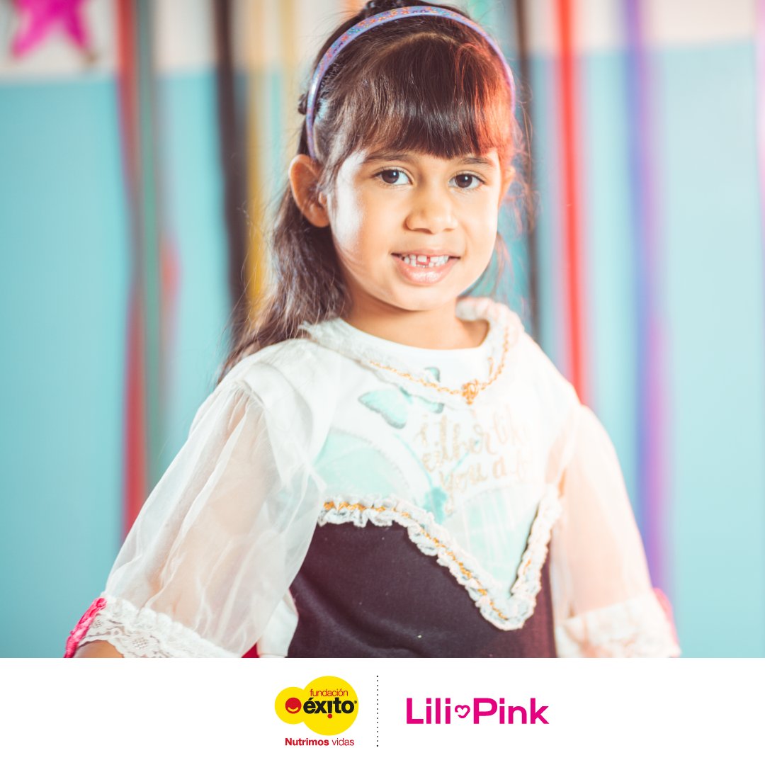 Fundacion_Exito's tweet photo. Agradecemos 👏 a nuestros aliados por la nutrición infantil que se suman para proteger a la niñez 🧒 👧 colombiana con paquetes de alimentos altamente proteicos.
¡Gracias por unirte a esta causa!
#Alsea #Electrodigital @FundacionFEMSA @LILI_PINK_col https://t.co/fUXmc47fT9