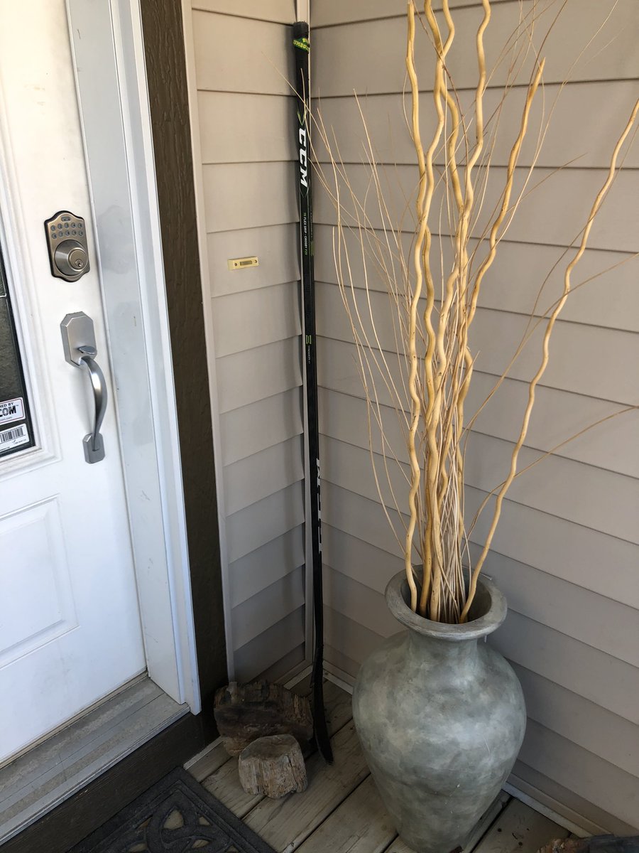 💚💛  Thinking of you guys <a href="/TJCams/">Ty Cameron</a> And all the Humboldt families, and the precious souls that were lost 🙏🏻#HumboldtBroncos #HumboldtStrong