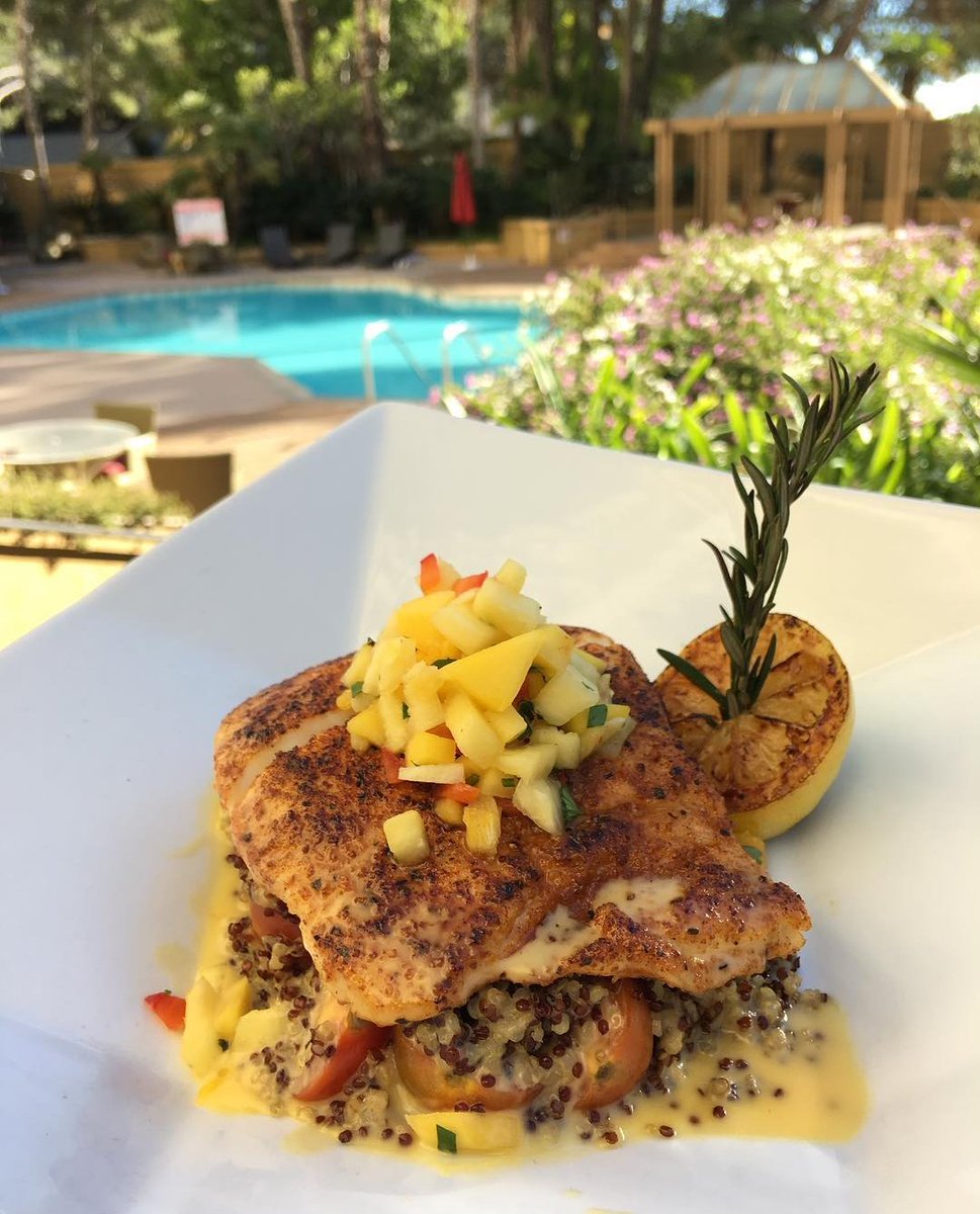 LBMarriott's tweet image. Sunny days are my favorite ☀️ #LBMarriott #BlackenedHalibut #BookYourReservation #FreeParking #FineDining #DeliciousFood #EnjoyEatingOut