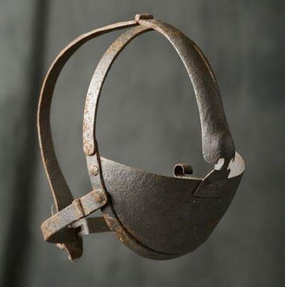 AfricanArchives's tweet image. Slaves who dared to speak up to/against their master suffered the punishment of the Iron Mask. During the harvest of sugarcane, the iron masks were used to prevent them from tasting or eating the cane when they were thirsty or hungry.