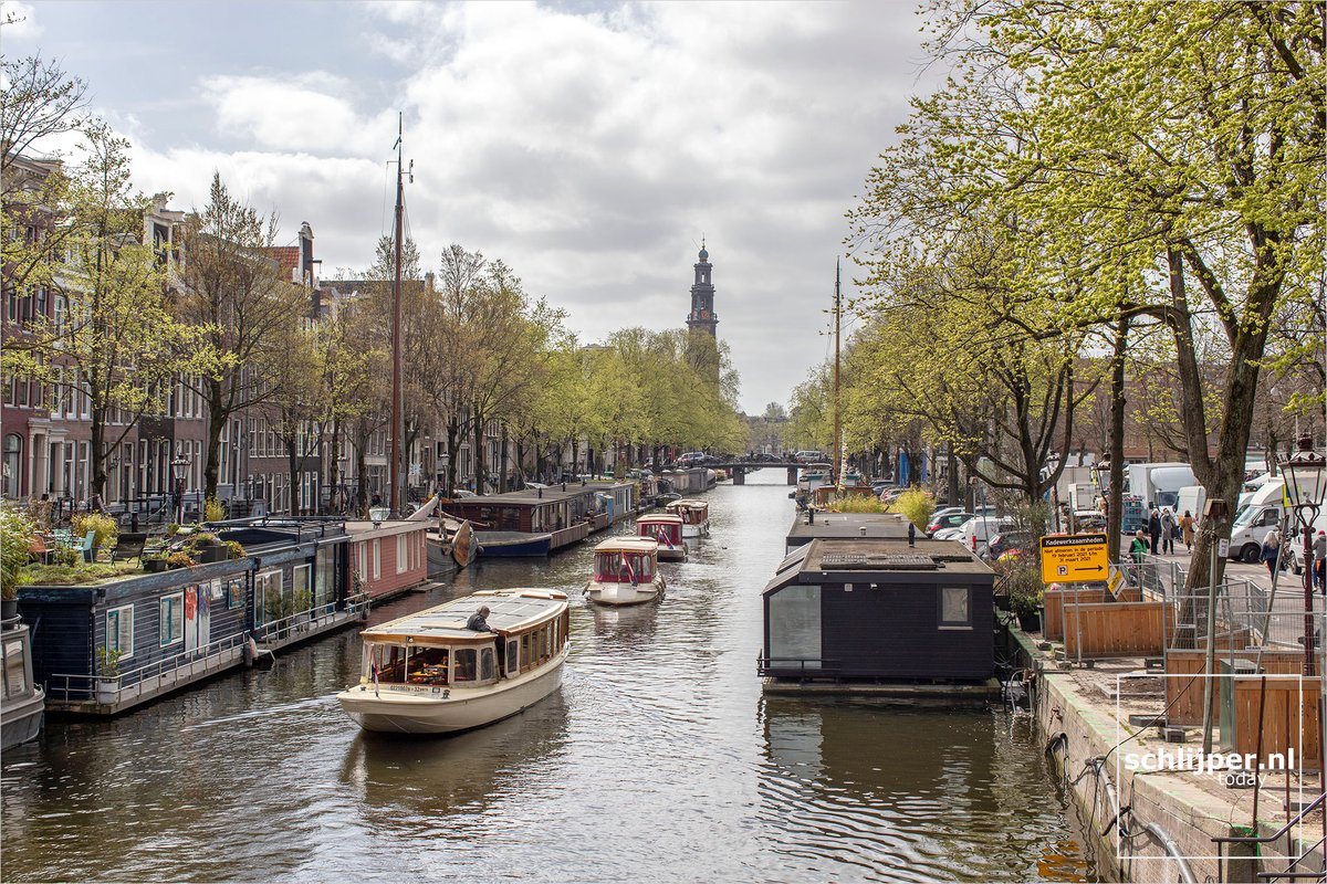 schlijper's tweet photo. Hoelang zouden de sierlijke salonbootjes nog in de Amsterdamse grachten mogen varen?
https://t.co/sN9o8wQ824
03.04.2021 13:32 #Amsterdam #salonboot https://t.co/mwygMmJUVp