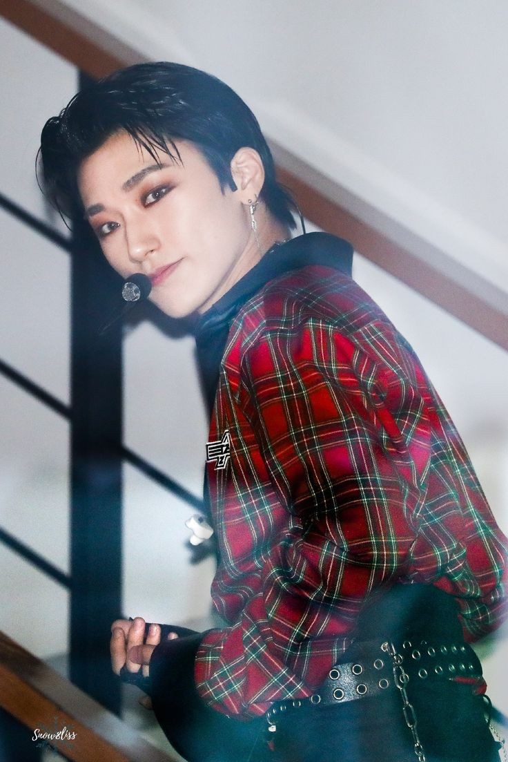 men who's name is choi san are so pretty, unreal and beautiful inside and out