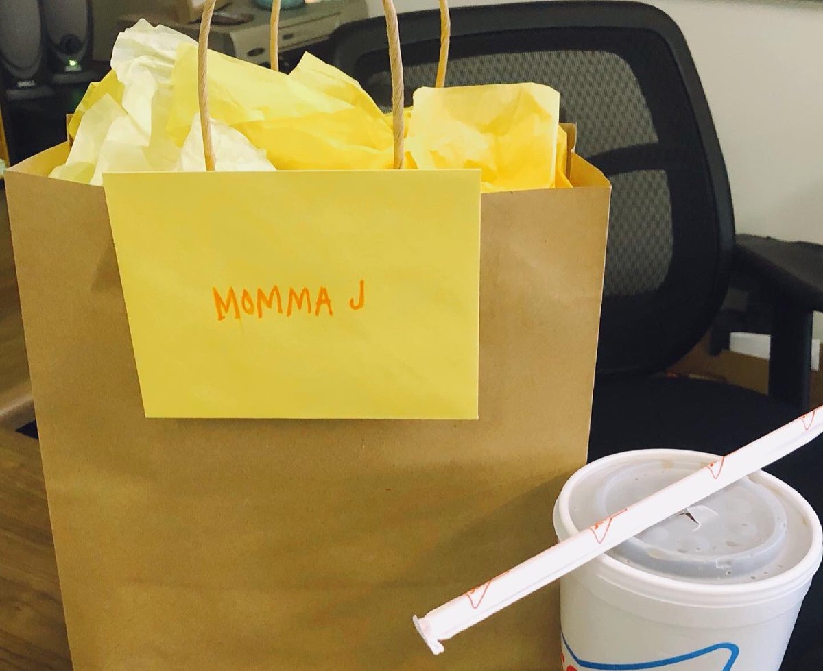 MrsBackhausWMS's tweet photo. Received the warmest welcome from my team/tribe today! As much as I enjoyed my maternity leave, I am so excited to be back! 💛 https://t.co/f9AO7H9vtX