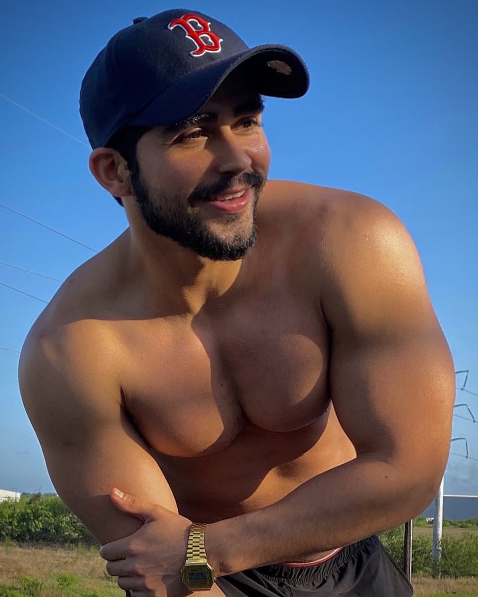 isbo_official's tweet photo. ⚾️ Confía en el proceso. ⚾️ 
♥️Te dedico mi sencillo 👉🏻 https://t.co/BIs1iiODNe https://t.co/UKbfwzKARx