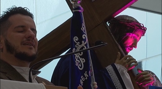 CanalTerrassa's tweet image. 🛐La Missa Flamenca acomiada aquesta Setmana Santa atípica i estàtica. S’ha celebrat a la parròquia de Santa Maria de #LesArenes 

▶️Us en mostrem imatges i detalls a IGTV i a terrassadigital.cat/la-missa-flame… #Terrassa #missaflamenca