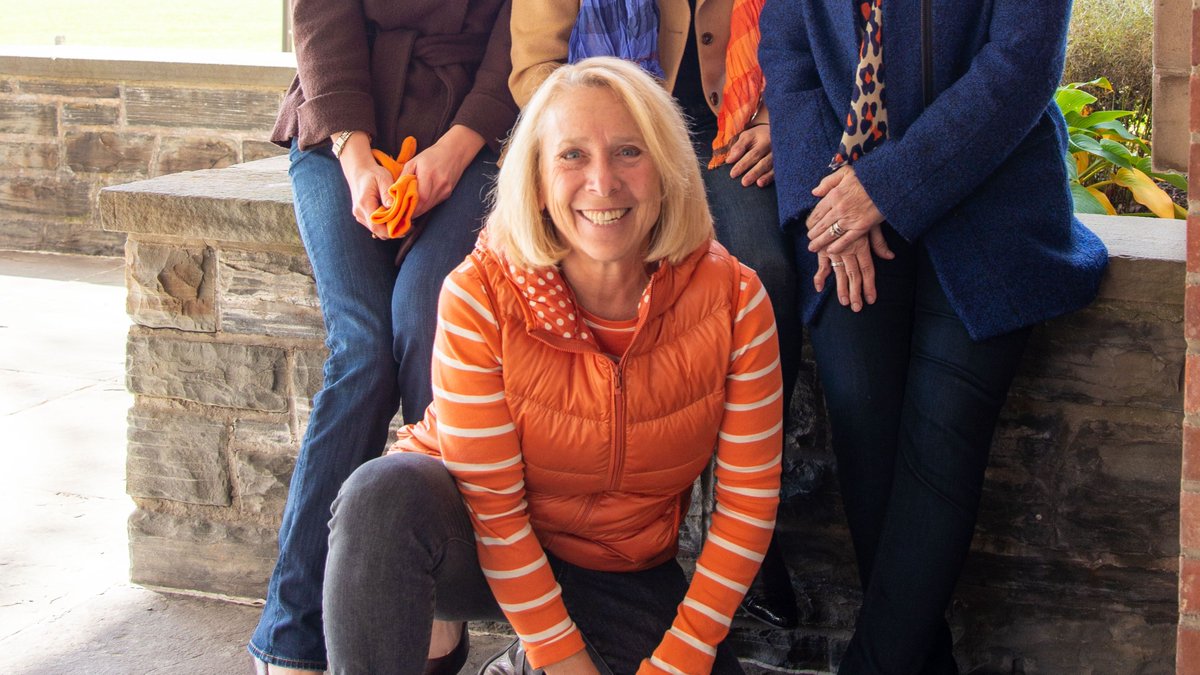 iSchoolSU's tweet photo. We are saddened to share that iSchool alumna and long-time staff member Barbara (Barb) Settel G’73 G’76 passed away on April 5 at the age of 71 after a battle with cancer. https://t.co/hOyfmmvIm0 https://t.co/hbvRu8w54F