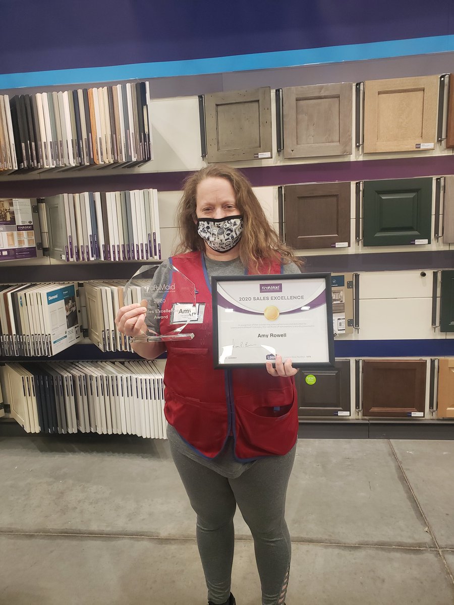 CarolineProct15's tweet photo. Congratulations Amy for being recognized by KraftMaid for highest cabinet sales specialists in the NE and highest $ in KraftMaid as a dept! @BDabrieo @SchiavoPhil @TylerGravel1 @gaudette_randy https://t.co/3R8PyvnrY4