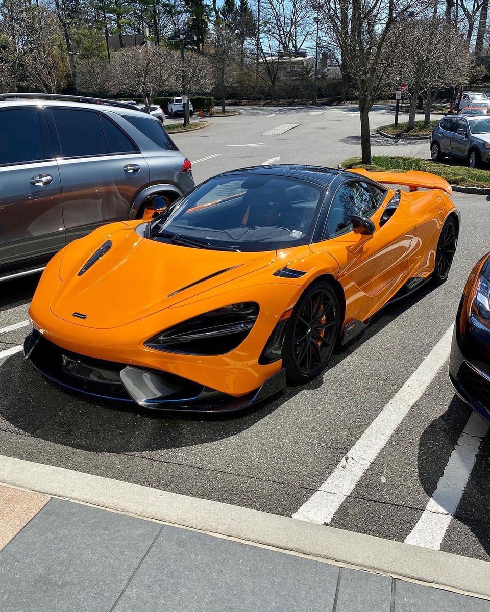 motorforms's tweet photo. McLaren 765LT 🧡 https://t.co/8Ax28feLn4