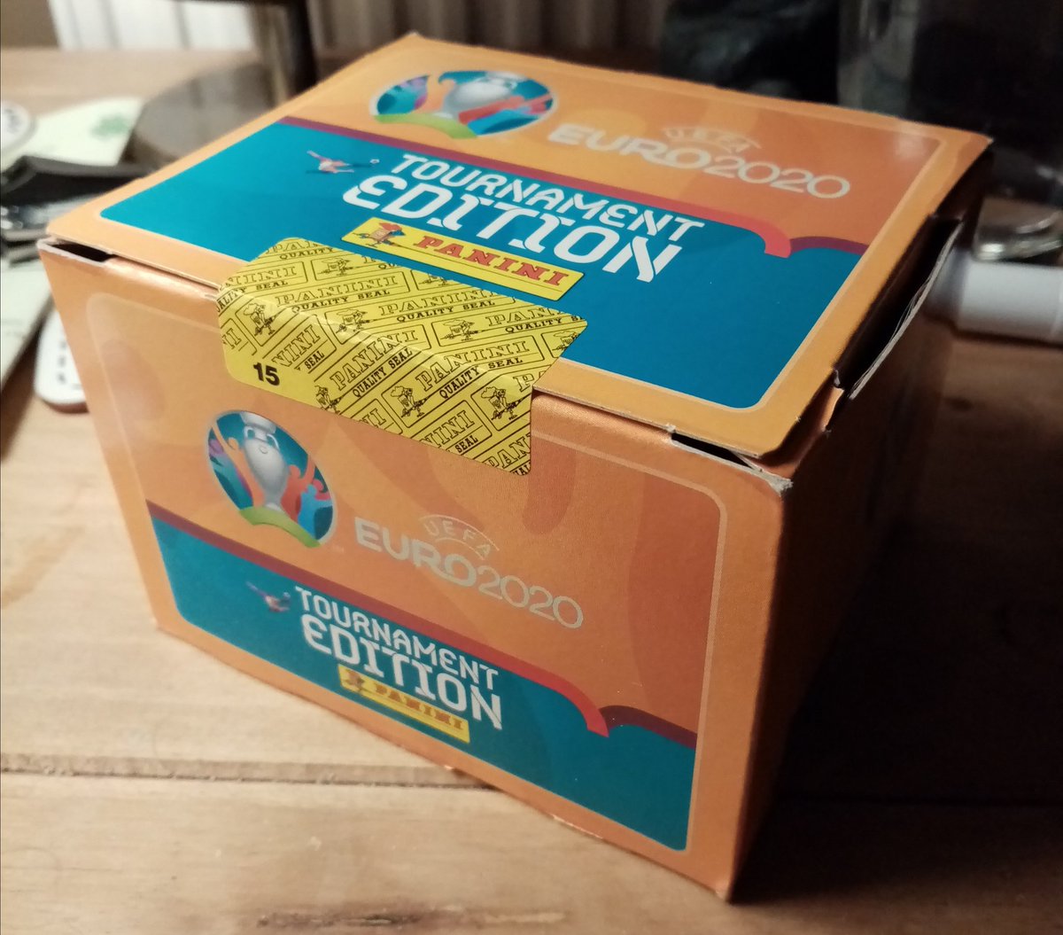 Thirty years ago, 10 year old me would have been beside himself with excitement at having a full 100 pack box of <a href="/OfficialPanini/">Panini UK & Ireland</a> stickers to open. 40 year old me feels exactly the same. #GotGotNeed