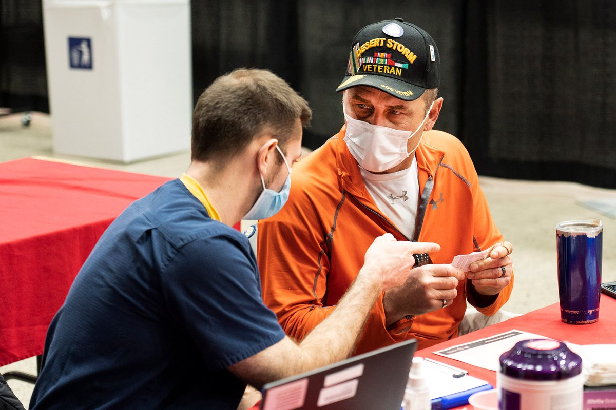 AlbanyVAMC's tweet image. Do you know someone who served in the military, but doesn’t yet use VA? Send them our way for the COVID-19 vaccine. Veterans regardless of discharge type, spouses and caregivers are welcome. No formal documentation is required. Sign up here. bddy.me/3urcdAr