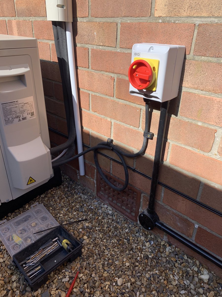 wire_services's tweet image. With a heatwave incoming , air con is becoming very popular in domestic settings , here at BWE , we can install supplies to outdoor units like these done recently
