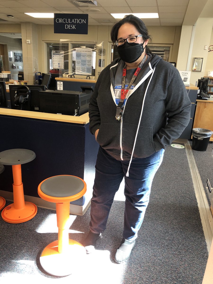 NISDPatNeff's tweet photo. We love our librarian, @ccastrolib!!! Thank you for everything you do for our campus...you're truly the best! : )
#neffconnected #BetterTogether #RootEdPatNeff https://t.co/IUz3Pdm4NX