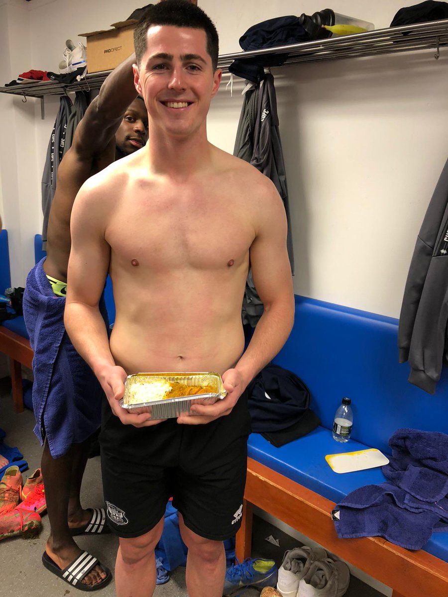 🍛 Here’s the curry shot 😍 thanks <a href="/ViceroyCarlisle/">Team Viceroy</a>! #cufc