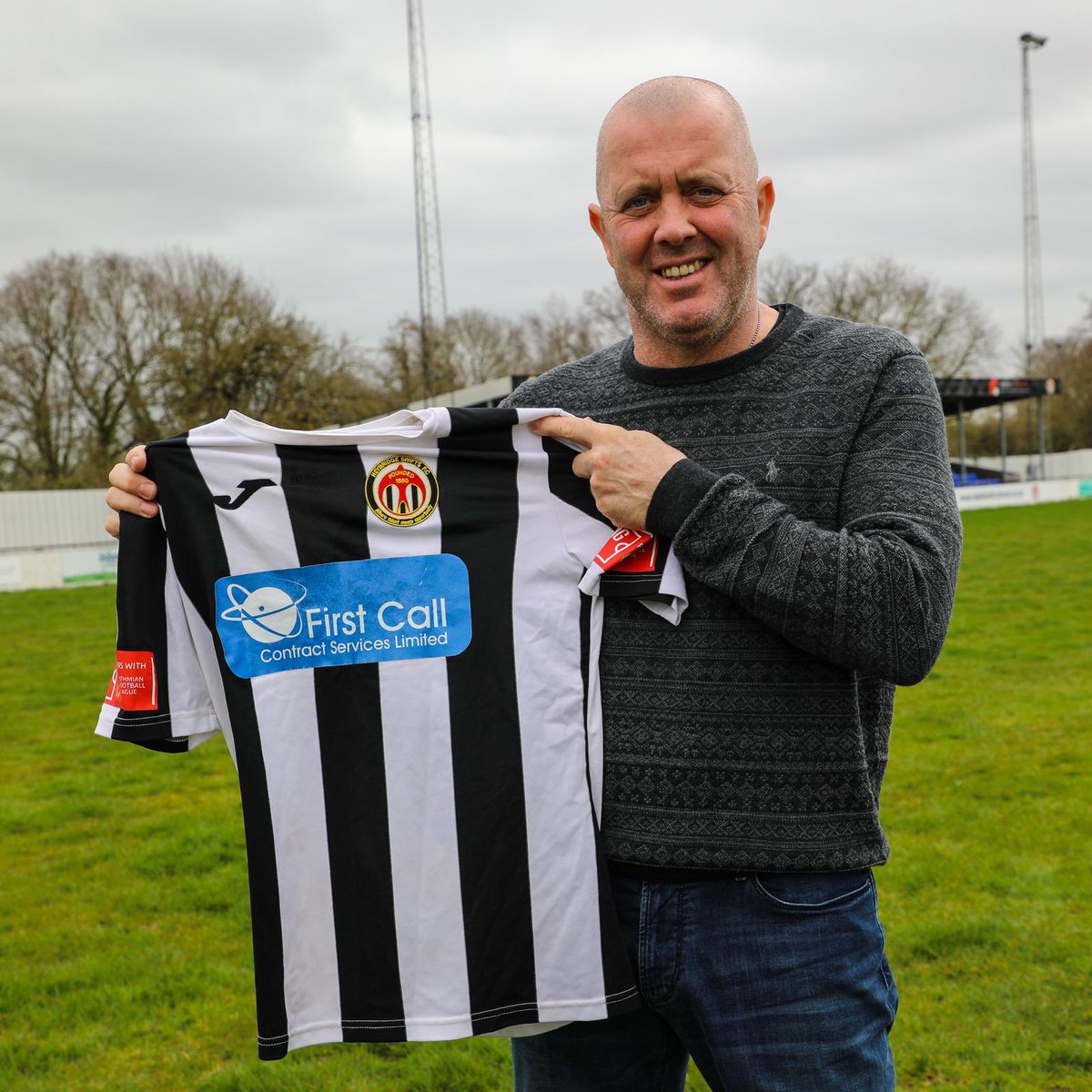 On Saturday the 17th of April, Julian Dicks will be at the club from 2pm-6pm for signatures, pictures and chats so fans can meet our returning manager. Be sure to be there to meet the gaffa!