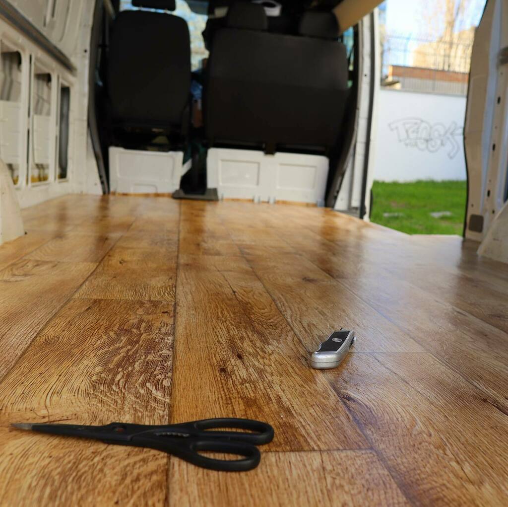 mobihome3d's tweet photo. After some exhaustive delays I finally got the floor (nearly) done this easter weekend. I was not sure about the color initially but I think it looks pretty good now. Next weekend I plan to start with wall insulation and bed framing lets see how long tha… https://t.co/uF5MVdbcJV https://t.co/ATFi7i7JeK