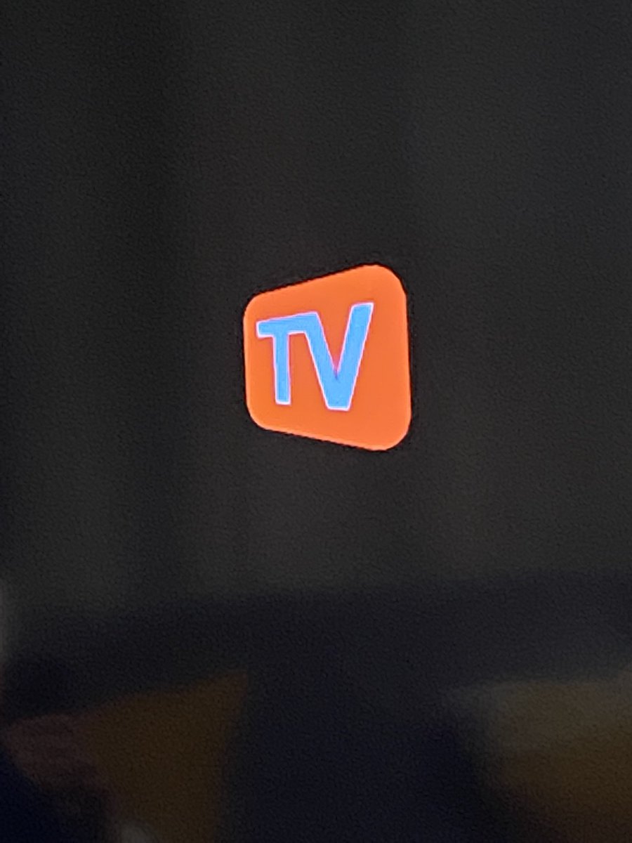 Brunen10's tweet photo. Y así toda la segunda parte de los partidos de la Champions hoy... Muy bien @jazztel_es !!! https://t.co/80t5y5xEjV