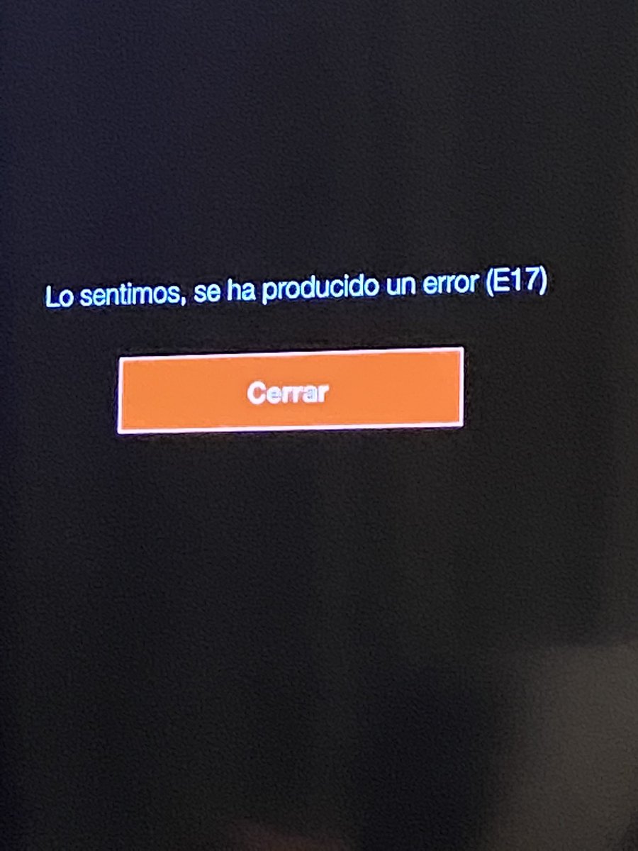 elcornomp's tweet photo. @SLuengoor @jazztel_es @jazztel_es  con este error durante toda la segunda parte del partido.... https://t.co/JfaeYuAXVb