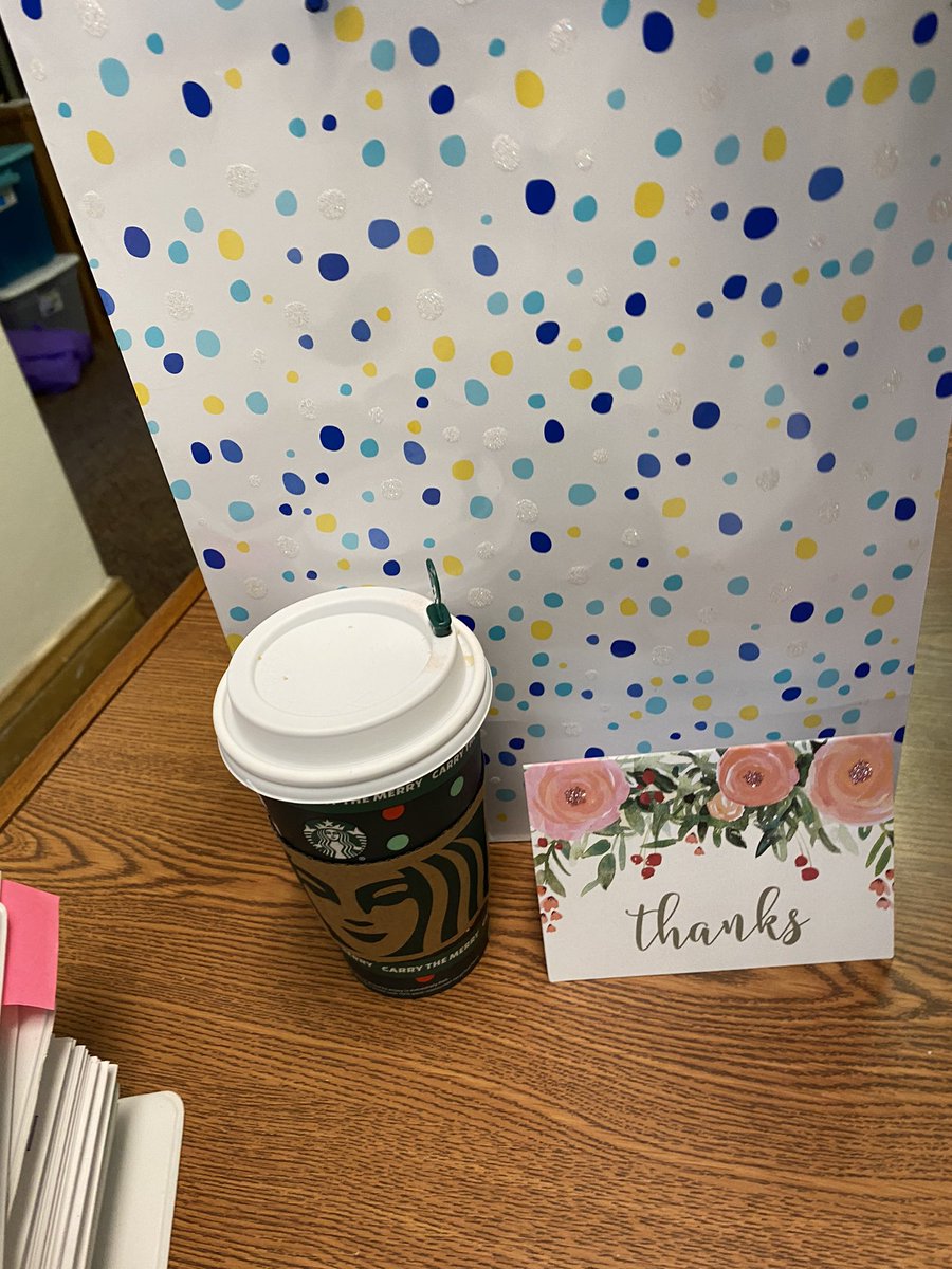 SHARDEECRYSTAL's tweet photo. Shoutout to the best A-team! They are so thoughtful! I am very glad to be here @CowartDISD They always know how to lift you up with words of encouragement💜 https://t.co/wIba42PdFN