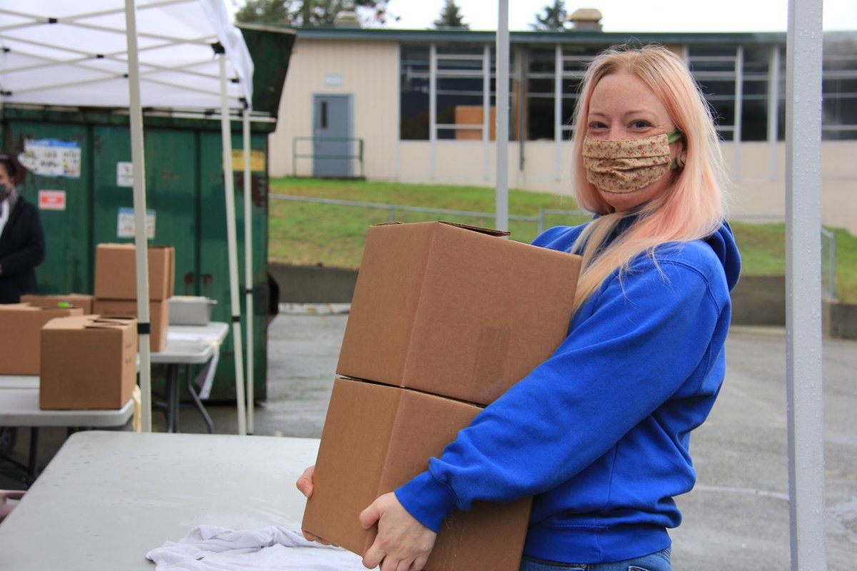 HighlineSchools's tweet image. Highline Public Schools: For spring break, April 12 through April 16, meal kits will be offered on Thursday, April 8 from 12:30-1:30 p.m. only. Pick up locations include Chinook, Glacier, Evergreen and Mount Rainier. Preorders not required.