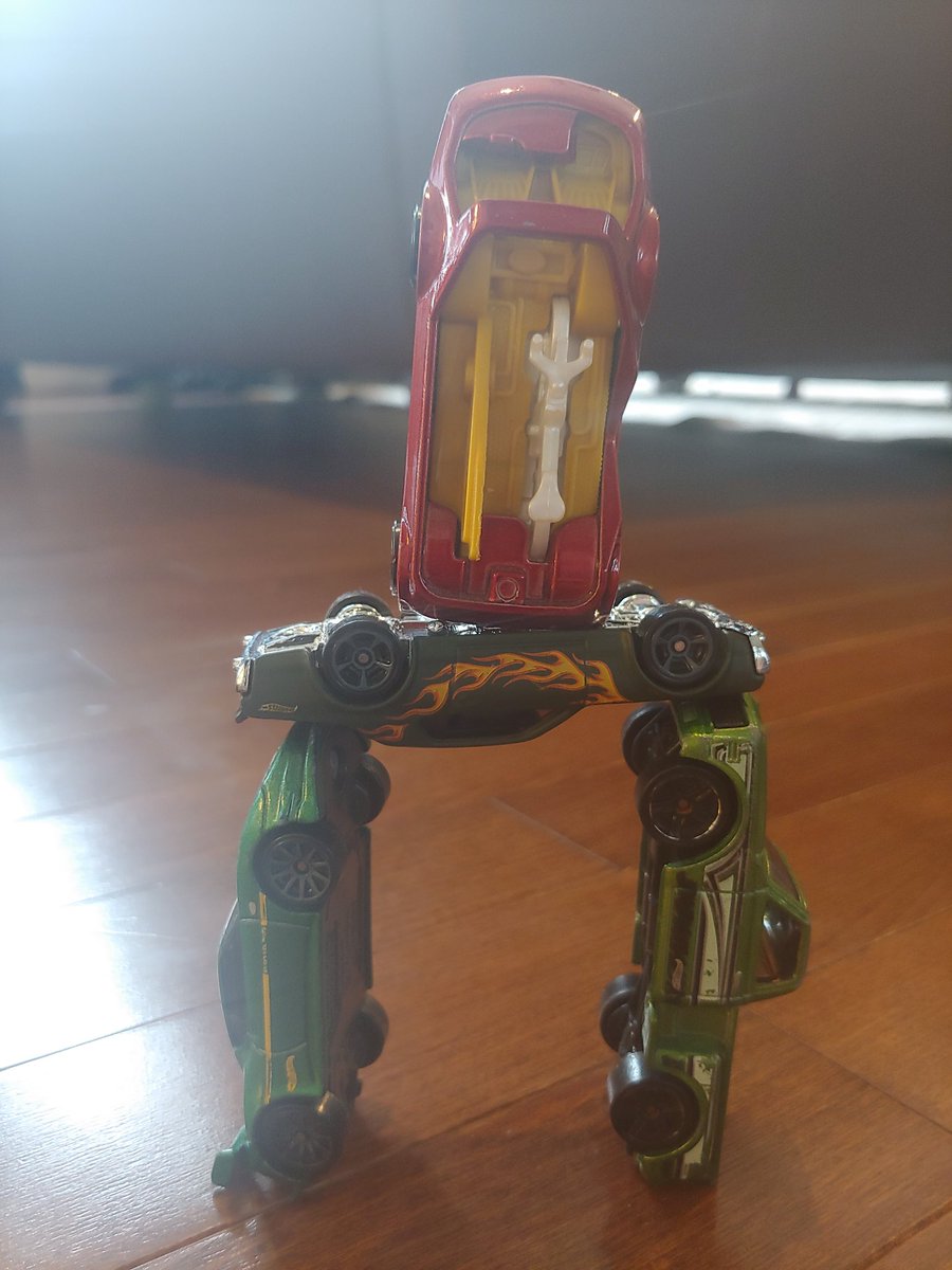ToyTreme's tweet photo. #balancing #hotwheels #toycar https://t.co/yngyJ0oSez