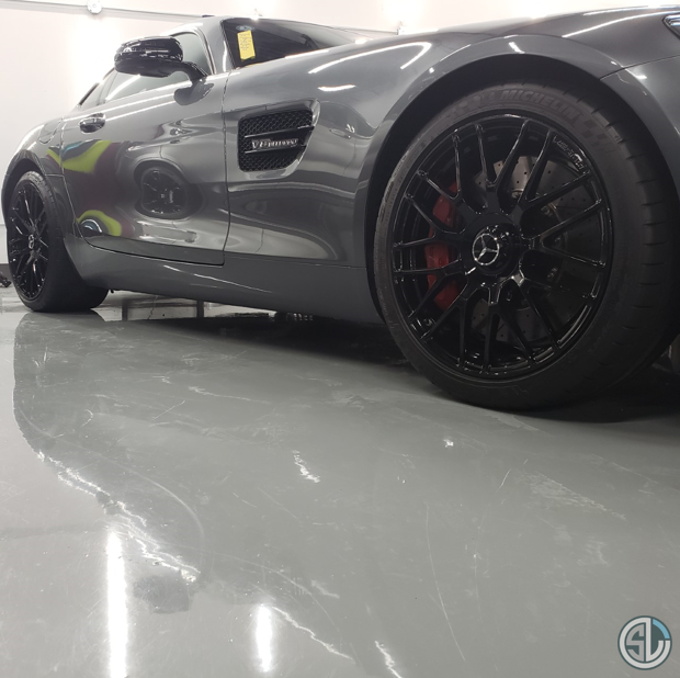 Sometimes to see our work, you have to look down… with help from Garage Floors Done Right, we put a coating over the existing concrete floors at Skylane Motorcars in Carrollton. We would love to work with you again!

#slresto #garagefloor #concrete #garagerenovation #cars
