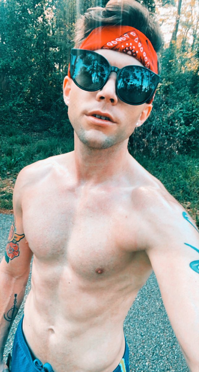 Still alive, still running, fully vaxxed. Might come back to social media soon, you never know 🙃