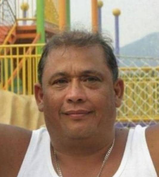 CaraotaDigital's tweet photo. #CaraotaSolidaria 🌱
#ServicioPublico 💜 | El señor Miguel Torres padece de Covid 19 y necesita de tu ayuda para completar su tratamiento. Ayúdale a sanar y construye esperanza. Gofundme 👇https://t.co/qPAqb0KQaJ https://t.co/xNSc5w9TjV