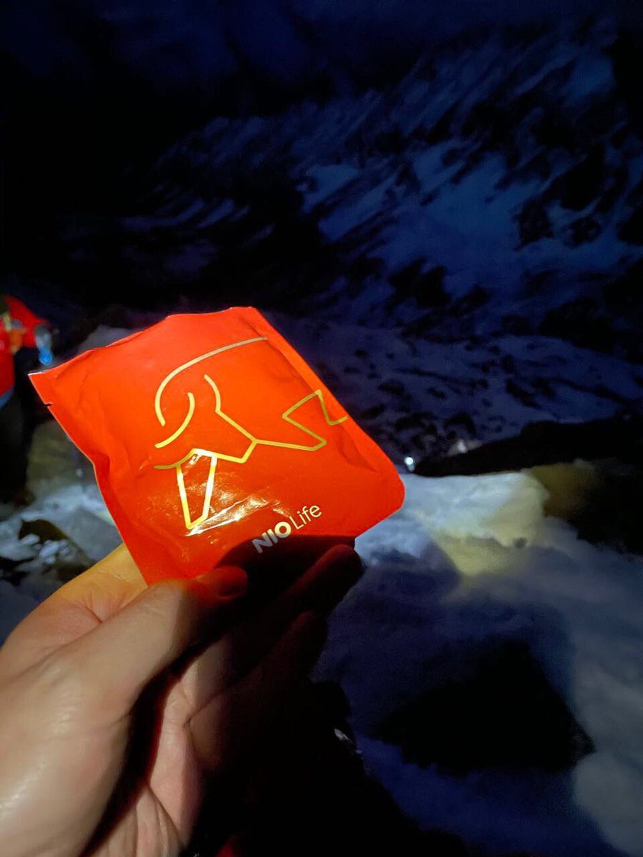 theniotime's tweet photo. $nio user conquering the highest mountain with jerky beef from #niolife. Let’s go, NIO users conquering the world. https://t.co/8BLjtN4XWX