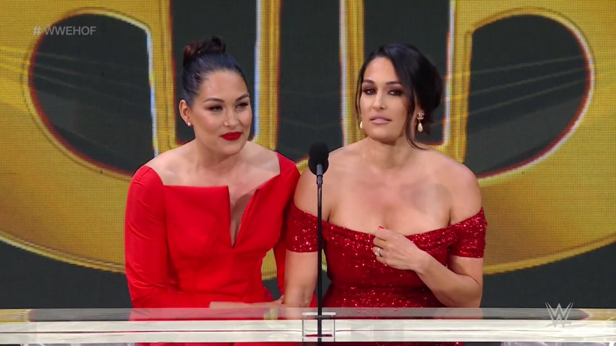 BellaSourceOrg's tweet image. HQ #WWEHOF Screencaptures-bellasource.org/gallery/thumbn… (@BellaTwins)