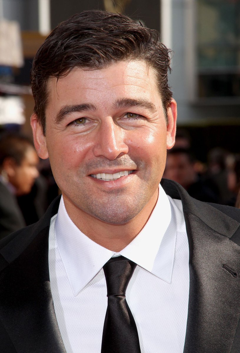 roydenogletree's tweet photo. Casting the Baylor Basketball movie:

Kyle Chandler as Scott Drew https://t.co/SVtIoAcO9n
