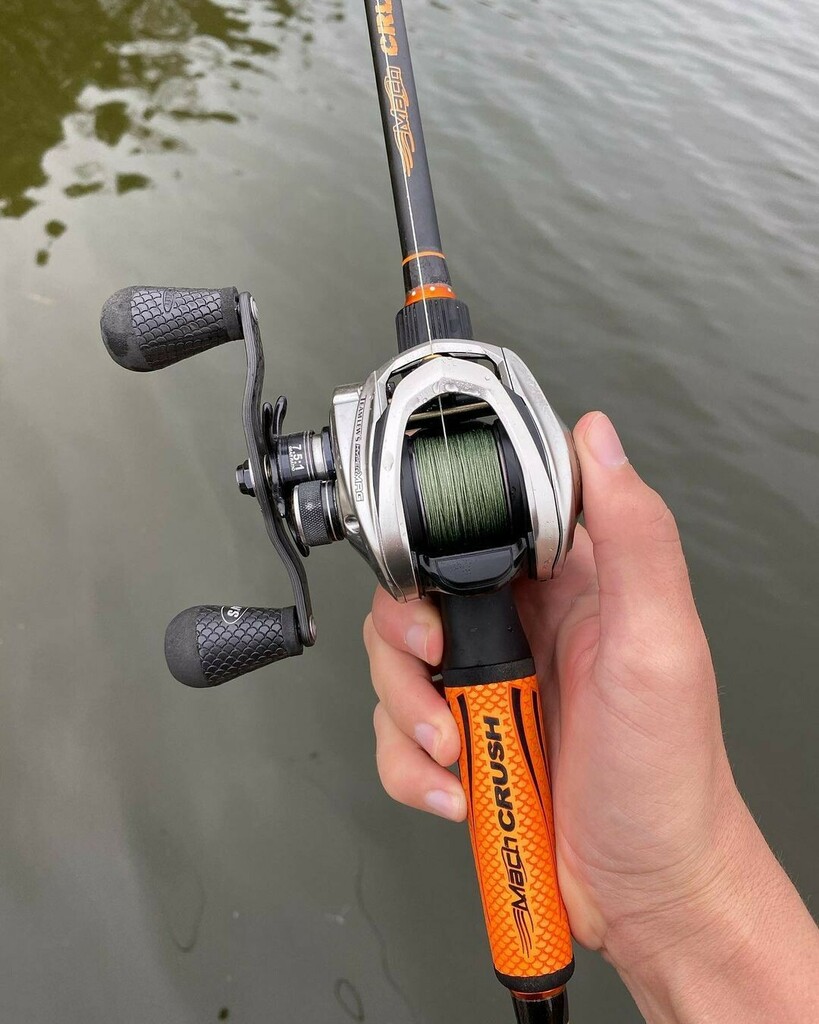 Lews_Fishing's tweet photo. "I love this setup right here man. #Lews hypermag on a Mach Crush rod. Itβs fun to mix it up every now and then." What do you think of this setup?! π or π
#Lews #LewsFishing #MachCrush #fishingrod #baitcaster #speedspool #anglerlife https://t.co/lQwYrUiUhJ https://t.co/29mjyhpw3j