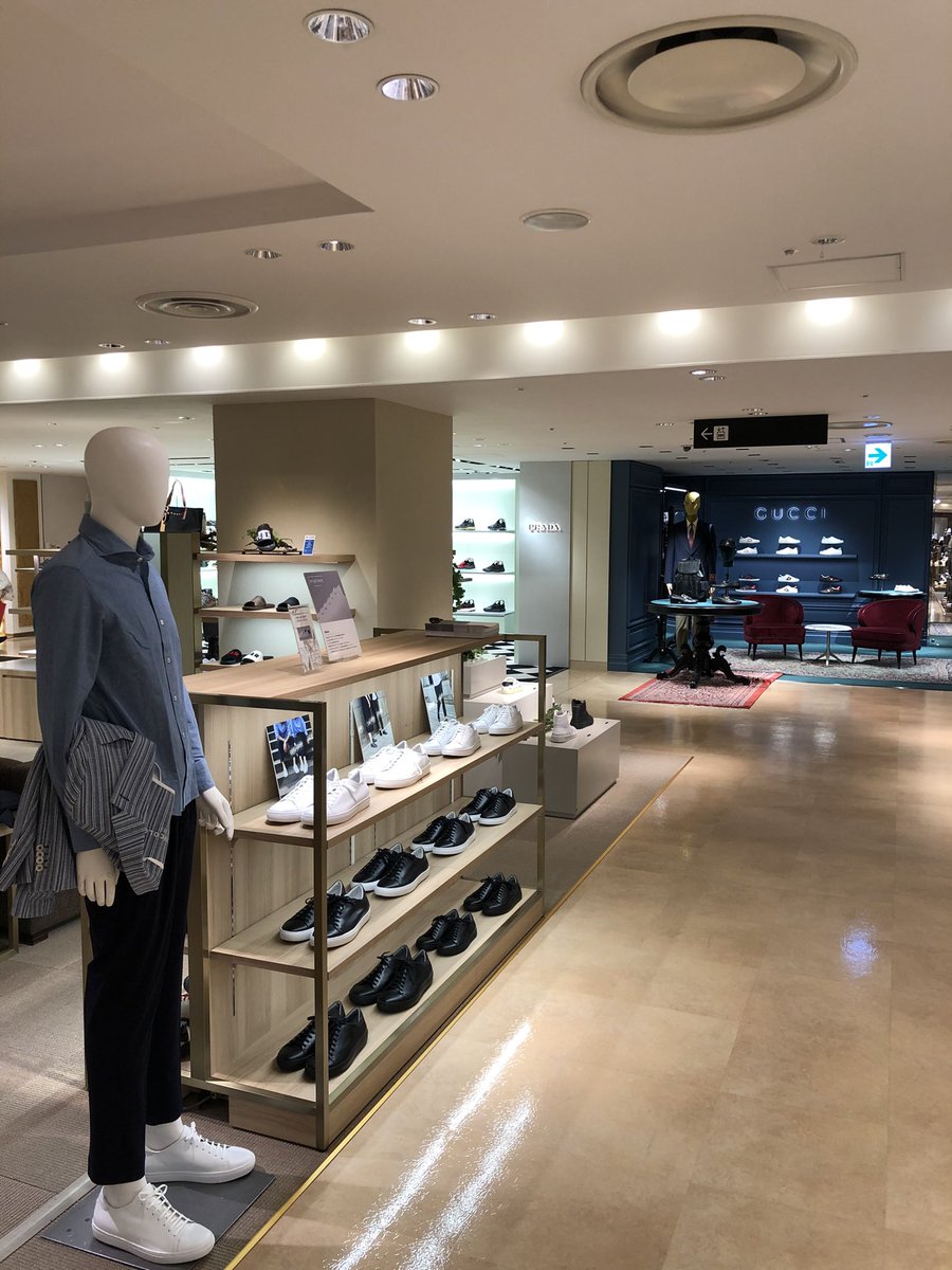 Brightway Osaka A Twitter Popupのご案内 本日より阪急メンズ館 東京にてbrightwayのpopupを開催します 日時 4 7 水 4 火 11 00 00 場所 阪急メンズ館 東京 5fスニーカーワールド Brightway ブライトウェイ Makuake マクアケ 阪急