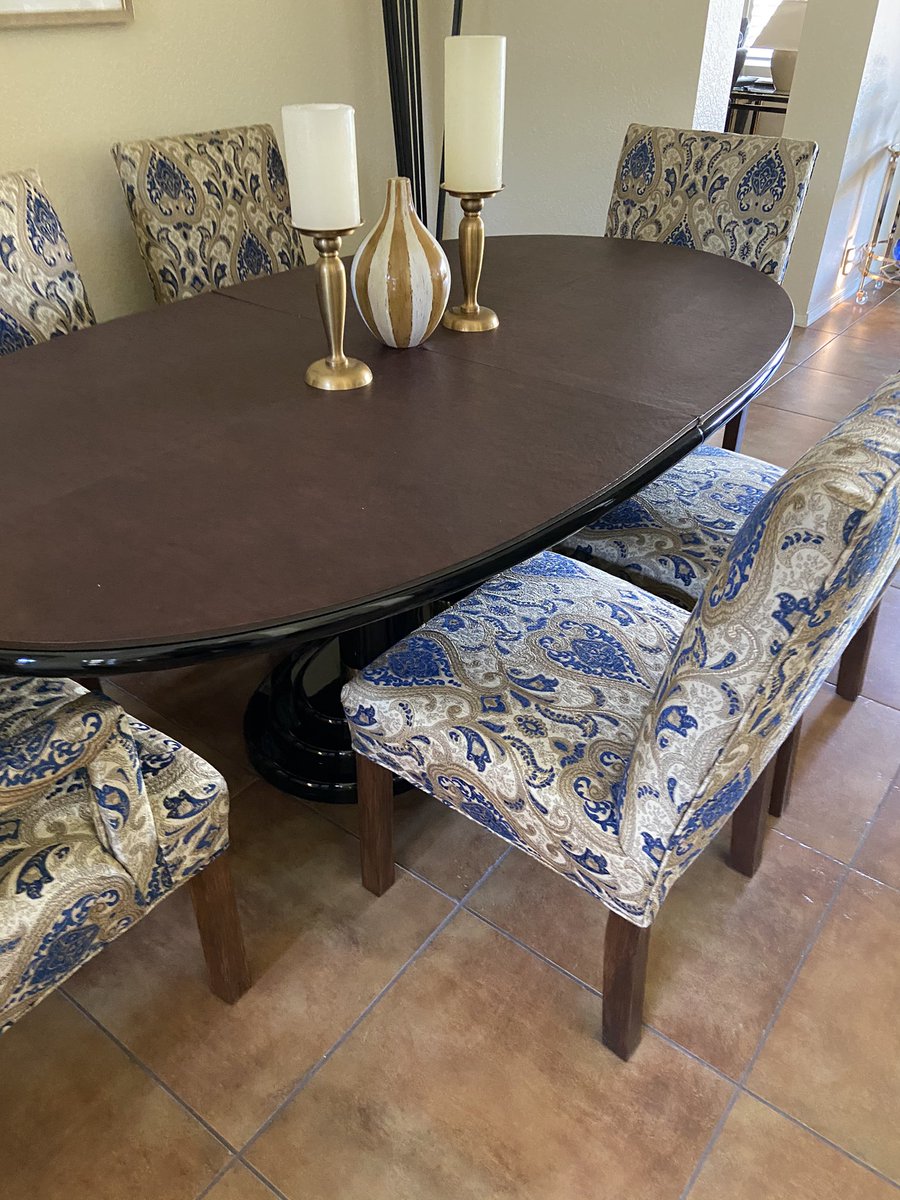 KZI_AZ's tweet image. Total transformation! These chairs are now some type of luxury! #kziaz #reupholstered