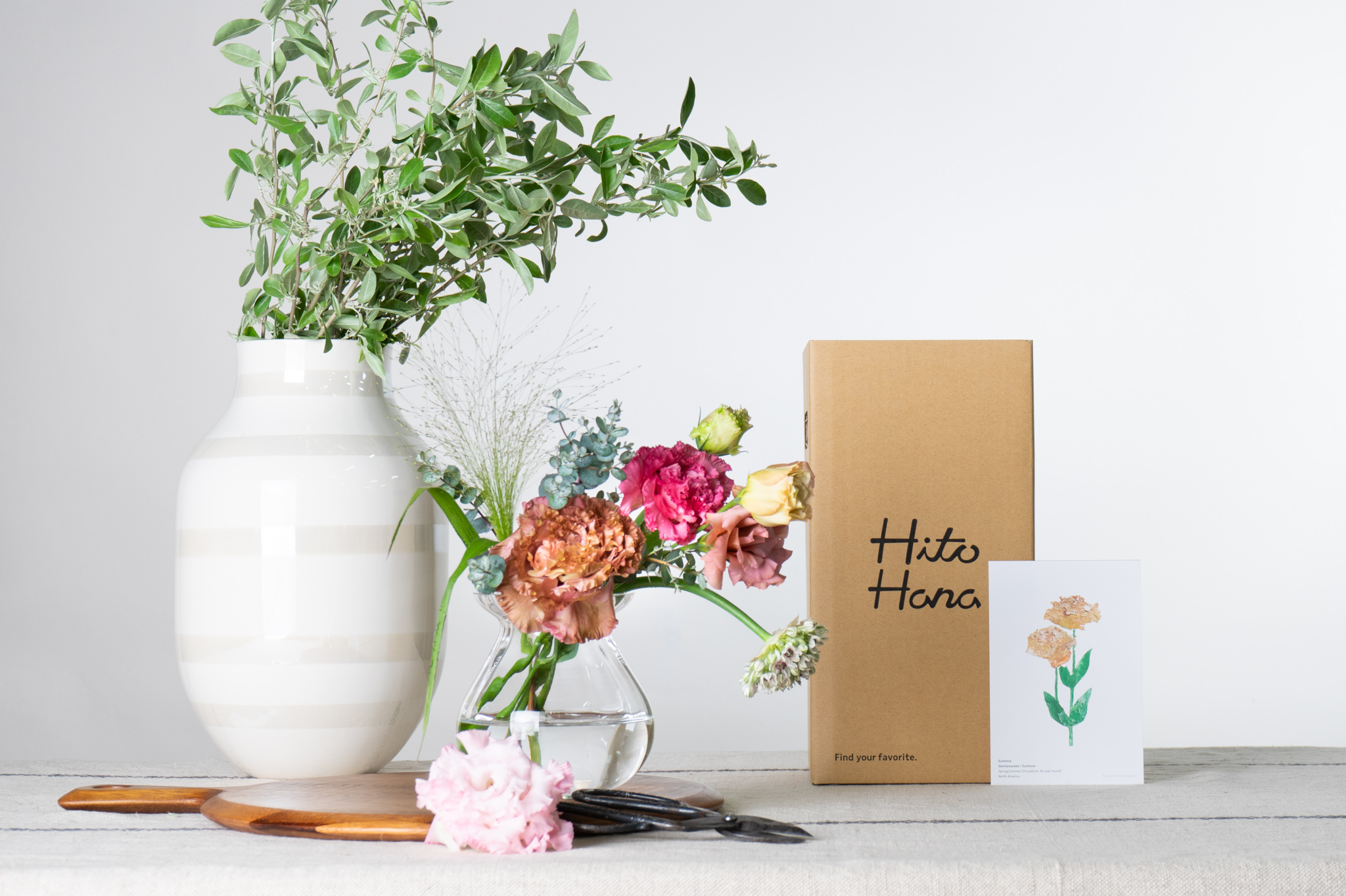 Hitohana ひとはな お花の定期便 花と植物のオンラインストア トルコキキョウ の蕾について 切り花 の蕾は咲くものと 咲かないものがあります 今週のメイン トルコキキョウの蕾は咲くことがありませんが 緑の小さな蕾は飾ったときの