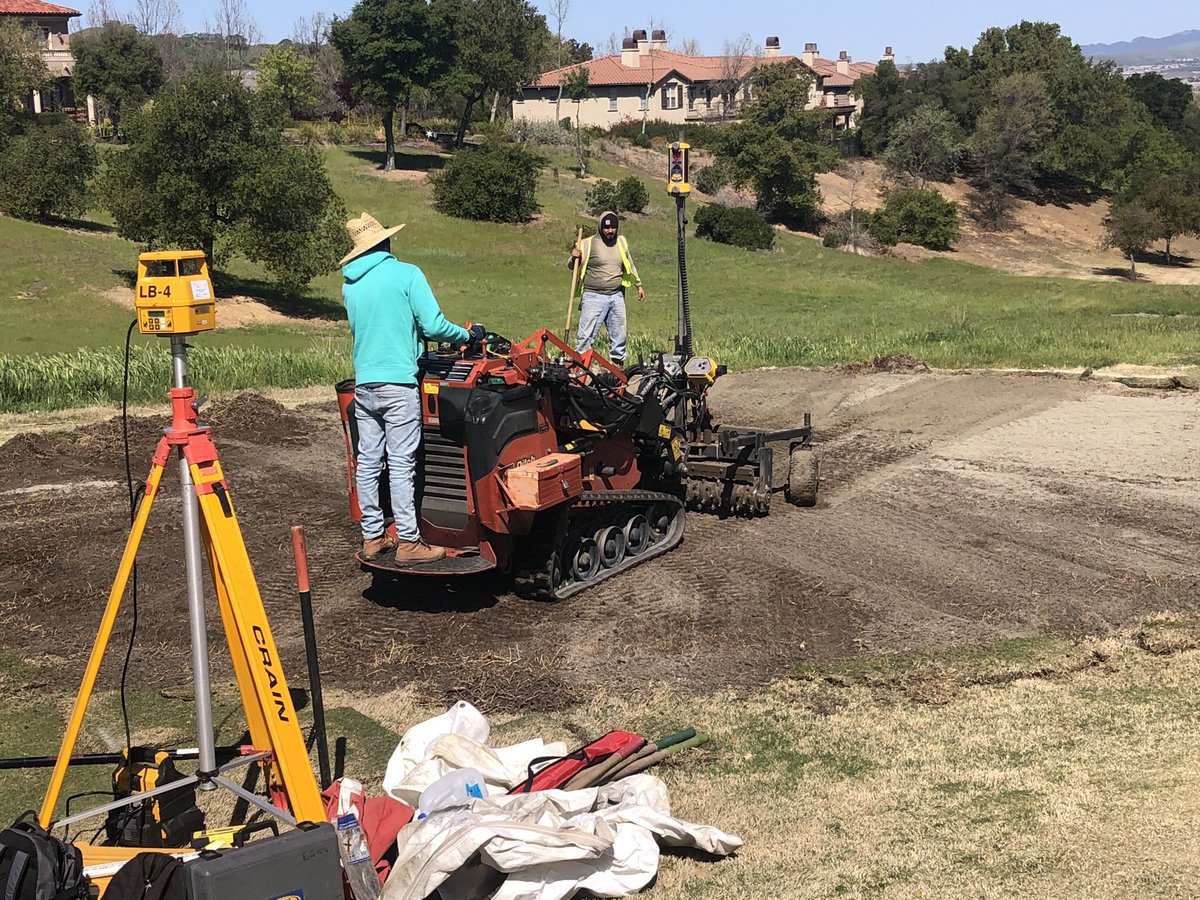 RubyAgronomy's tweet image. Concurrent with the bunker sand project we leveled and resurfaced 30K square feet of tee surfaces. It was a busy March