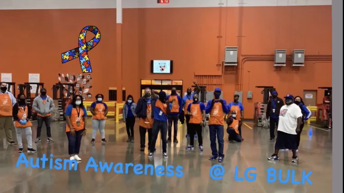The LG Bulk team showing their support for Autism Awareness Month wearing Blue!  <a href="/TheGroveDFC/">The Grove</a> #LGCAMPUS #Dfc6705 #DFC6777 #AutismAcceptanceMonth #AutismAwarenessMonth