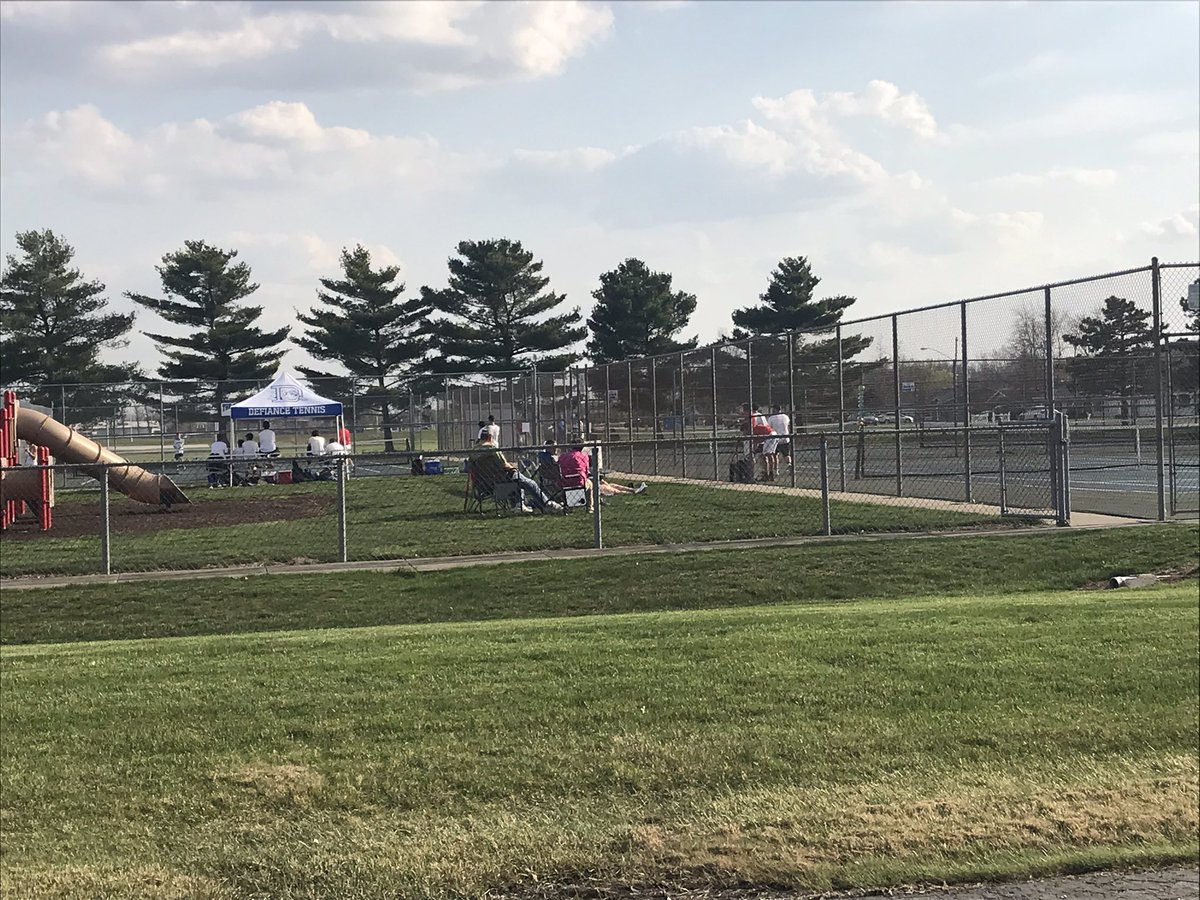 DefiBT's tweet image. DHS Boys Tennis is now 2-0 with a 4-1 victory over Wapak on 4/6/21. 1S = Damion Martinez, 3S = Aidan Brenner, 1D = Andrew Frederick/Carter Campbell, 2D = Nathan Blunt/Riley Nadler.
