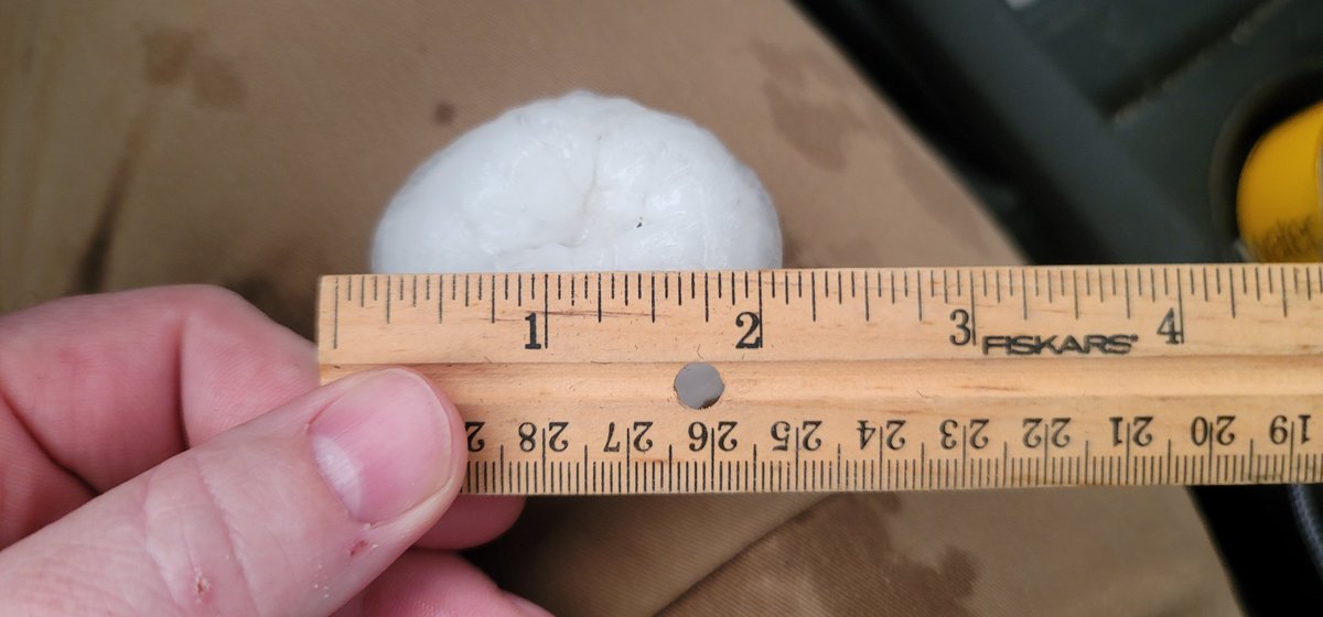 Tony Laubach (@tonylaubach) on Twitter photo 2.25" hail at Ft. Larned in Pawnee County, Kansas <a href="/JayPraterKAKE/">Jay Prater, CBM KAKE</a> <a href="/NWSWichita/">NWS Wichita</a> <a href="/NWSDodgeCity/">NWS Dodge City</a> 2.25" hail at Ft. Larned in Pawnee County, Kansas <a href="/JayPraterKAKE/">Jay Prater, CBM KAKE</a> <a href="/NWSWichita/">NWS Wichita</a> <a href="/NWSDodgeCity/">NWS Dodge City</a>